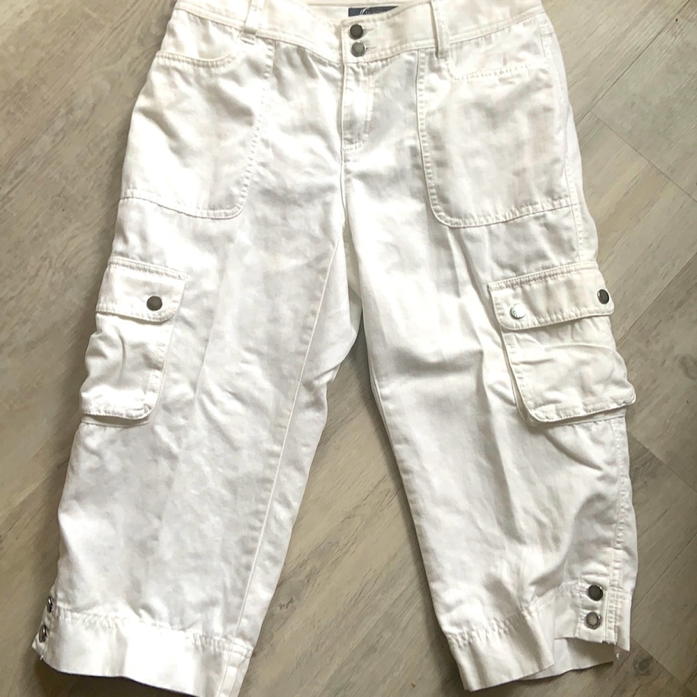 Liz Claiborne cargo capris